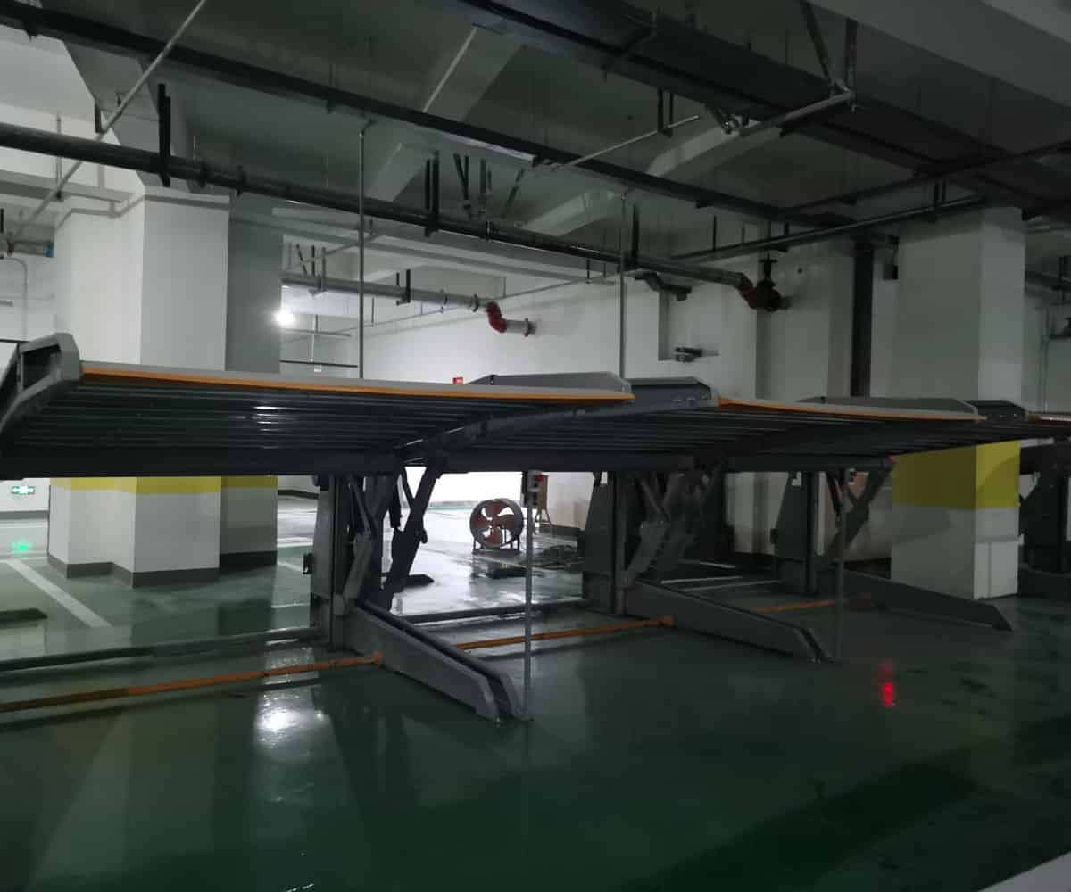 两柱简易升降立体停车库改造 